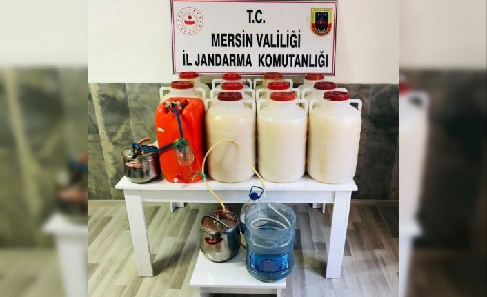 Mersin’de 485 litre sahte içki ele geçirildi