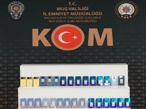 Muş’ta gümrük kaçağı cep telefonları ele geçirildi