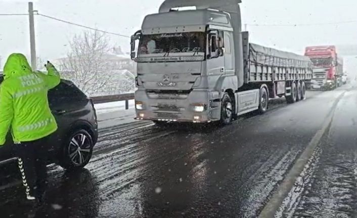 Mustafakemalpaşa-Susurluk yolunda araç geçişine izin verilmiyor