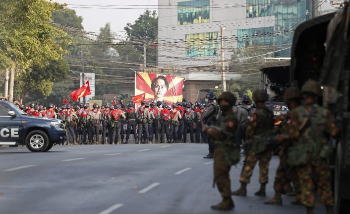 Myanmar’da darbe karşıtlarına 20 yıl hapis cezası