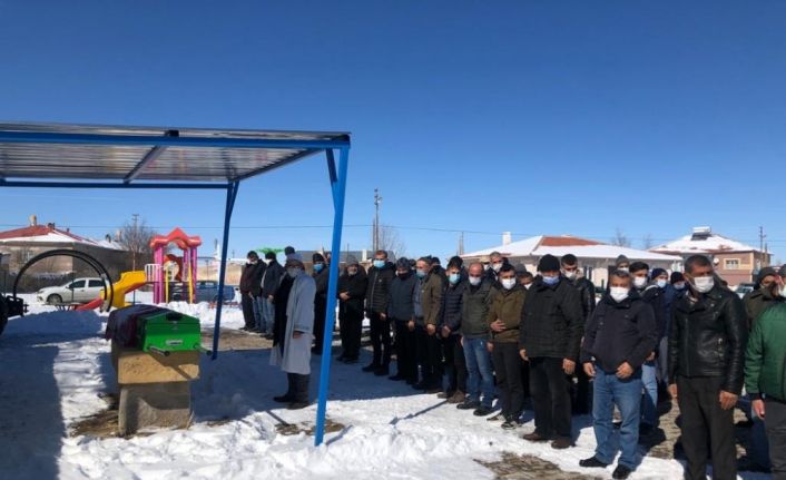 (Özel) İş arkadaşı tarafından öldürülen kadın Kayseri’de toprağa verildi