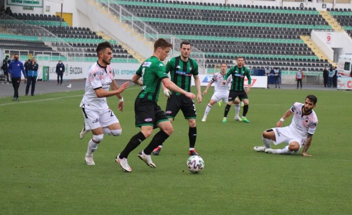 Süper Lig: Denizlispor: 1 - Gençlerbirliği: 0 (İlk yarı)