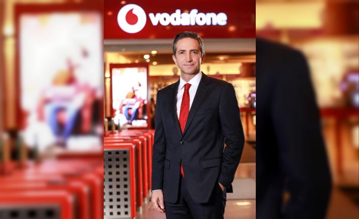 Vodafone Türkiye servis gelirlerini yüzde 17,7 artırdı