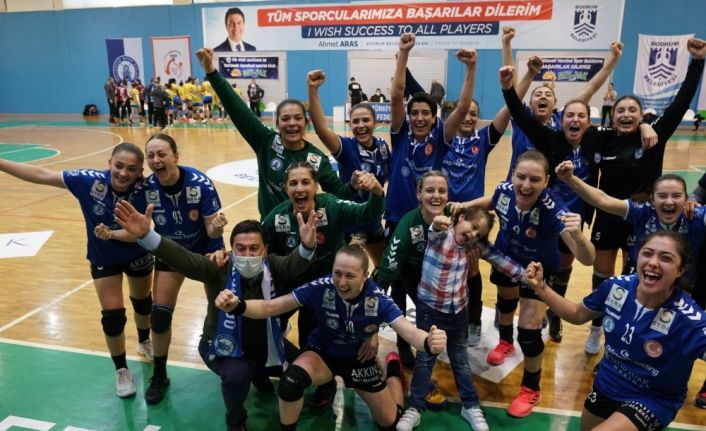 Yalıkavakspor, EHF Avrupa Kupası’nda yarı finale çıktı