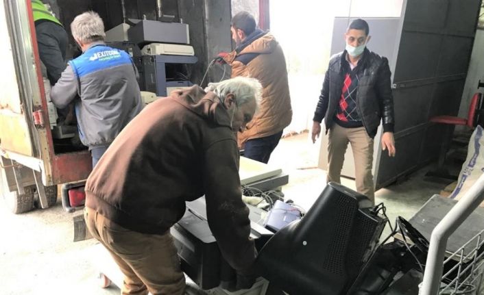 3 ayda 3 ton elektronik atık toplandı