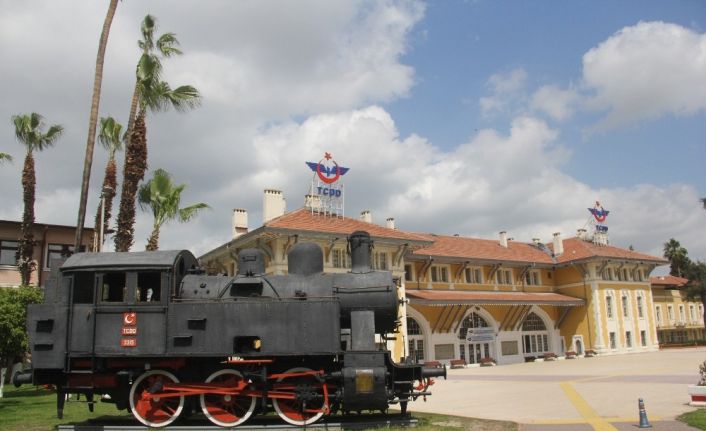 Adana-Mersin arası tren seferleri bugün başladı