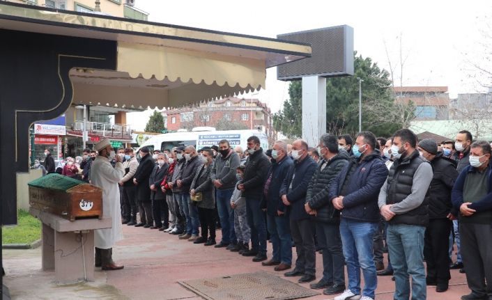 Ağabeyinin yanında silahlı saldırıya uğramıştı, cenazesi toprağa verildi