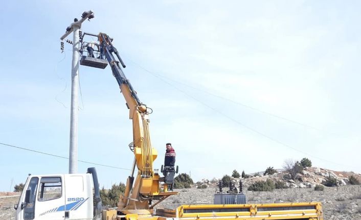 Altıntaş’ta mesire alanı enerji nakil çalışmaları