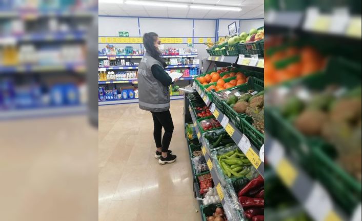 Aslanapa’da marketlerde fiyat denetimi