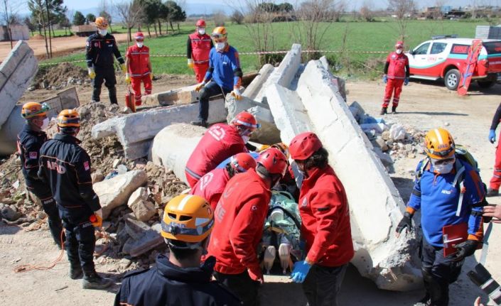 Aydın Valiliği’nden vatandaşlara “AFAD gönüllüsü olun” çağrısı