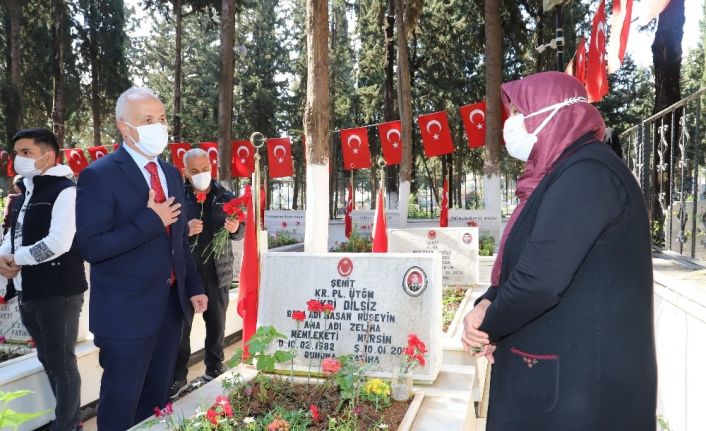 Başkan Gültak, şehit ailesiyle bir araya geldi