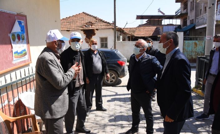 Başkan Kayda mahalle ziyaretlerinde vatandaşları dinledi