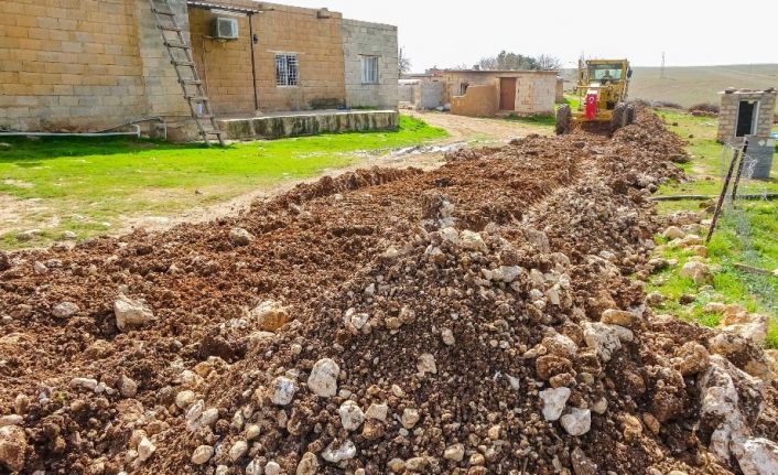 Ceylanpınar kırsalına stabilize yol yapıldı