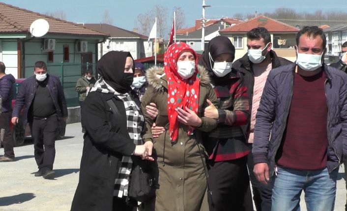 Düzce’deki kazada hayatını kaybeden 2 arkadaş son yolculuğuna uğurlandı