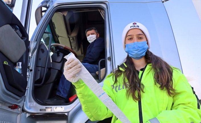 Emniyetin ‘ağır’ ablası mola vermeyen tır sürücülerine göz açtırmıyor