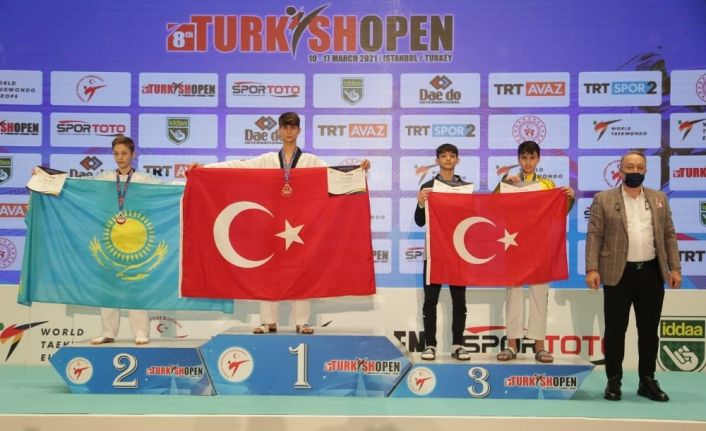 Ereğlili sporcu uluslararası turnuvada şampiyon oldu