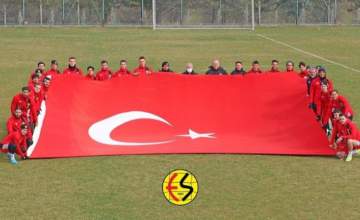 Eskişehirspor, 18 Mart’ı unutmadı