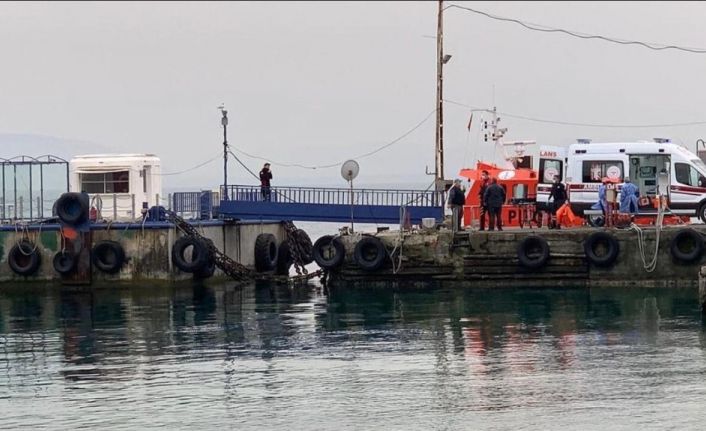 Feribottan düşen şahıs hastanede hayatını kaybetti