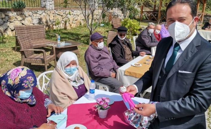 Fethiye’de Huzur Evi sakini opera seslendirdi