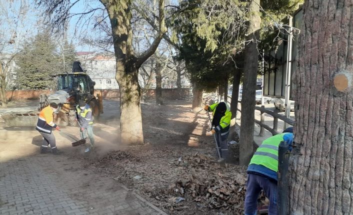 Gölbaşı ilçesi baştan aşağı temizleniyor