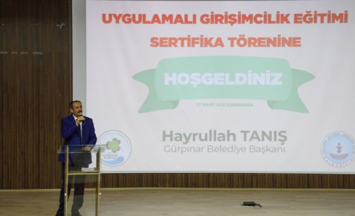 Gürpınar’da ‘Uygulamalı Girişimcilik Eğitimi Sertifika Töreni’ yapıldı