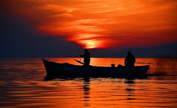 İznik Gölü’nde ekinoks zamanı