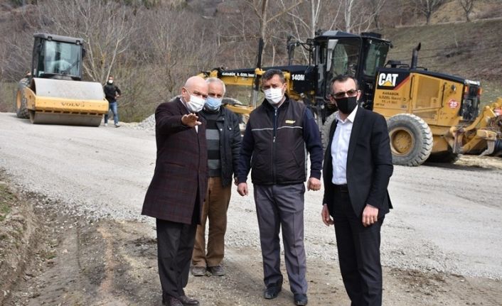 Karabük’te köy yollarında bakım-onarım çalışmaları başladı