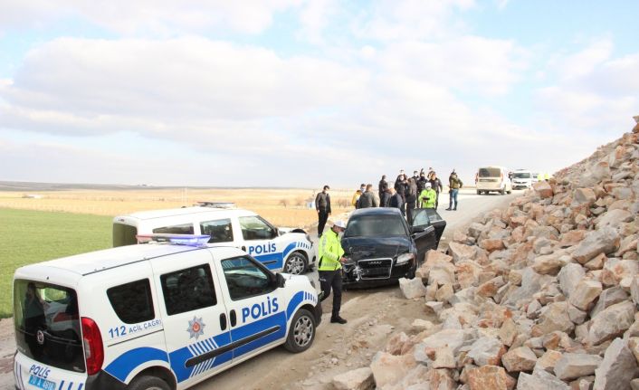 Karaman’da silahla yaralama şüphelisi 5 kişi polis aracıyla çarpışınca yakalandı