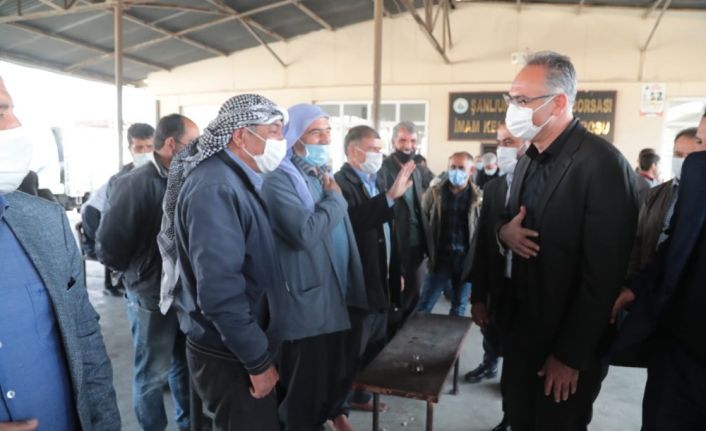 Kuş, esnafı dinleyip taleplerine çözümler üretiyor