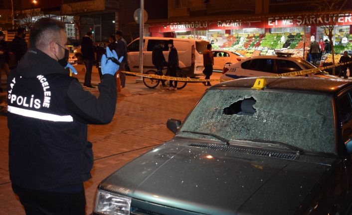 Malatya’da park halindeki araca silahlı saldırı: 1 yaralı