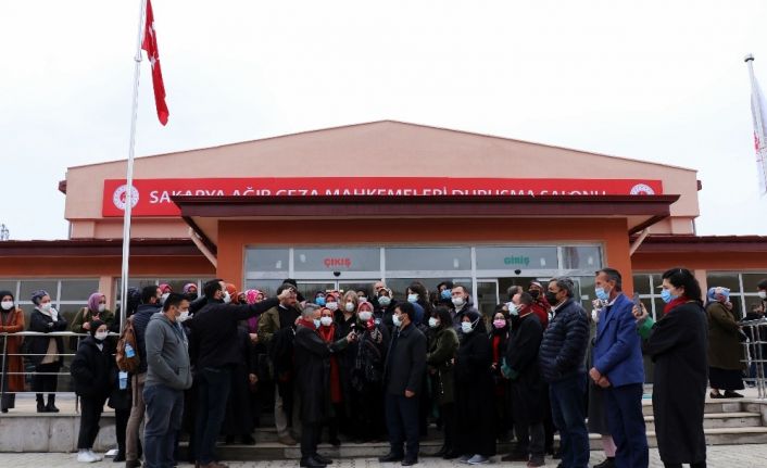 Patlama davasının ara kararı sonrasında bir kez daha adalet istediler