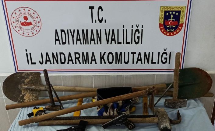 SİT alanında kaçak kazı yapanlara suçüstü