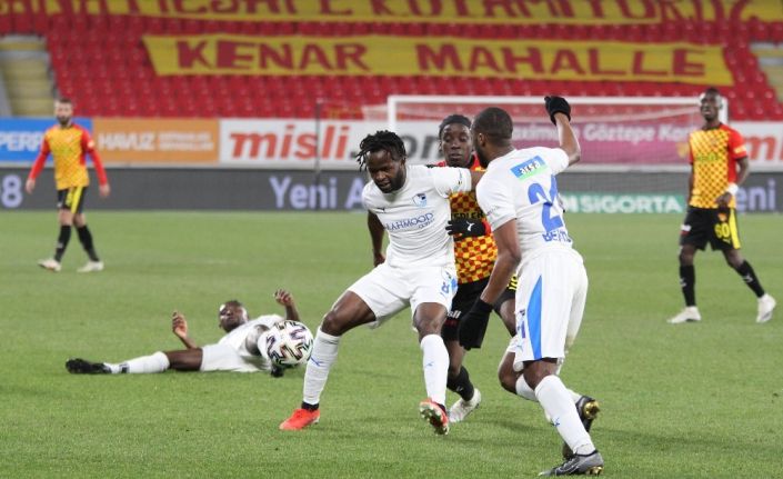 Süper Lig: Göztepe: 3 - BB Erzurumspor: 1 (Maç Sonucu)