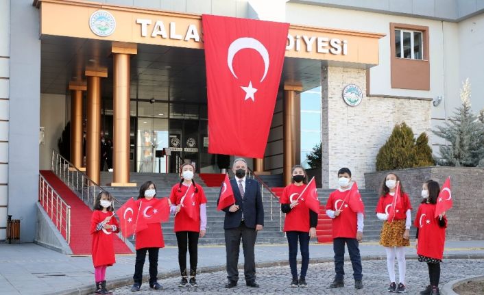 Talaslı öğrencilerden İstiklal Marşı klibi