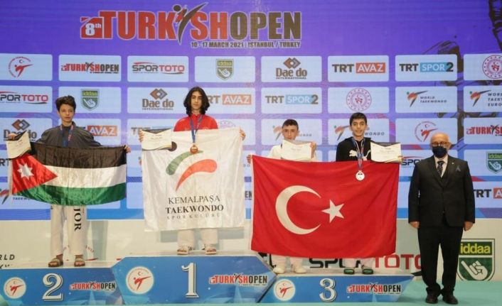 Turkısh Open Taekwondo Turnuvasına damga vurdu