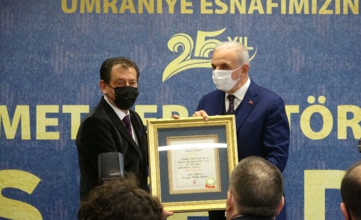 Ümraniye’de ‘Hizmette 25. Yıl Hizmet Beratı Töreni’ yapıldı