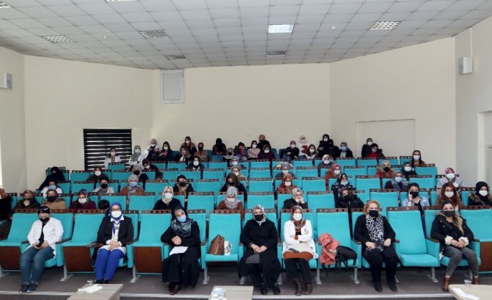 Van’da ‘Beslenme Alışkanlıkları’ ve ‘Aile Mahremiyeti’ semineri