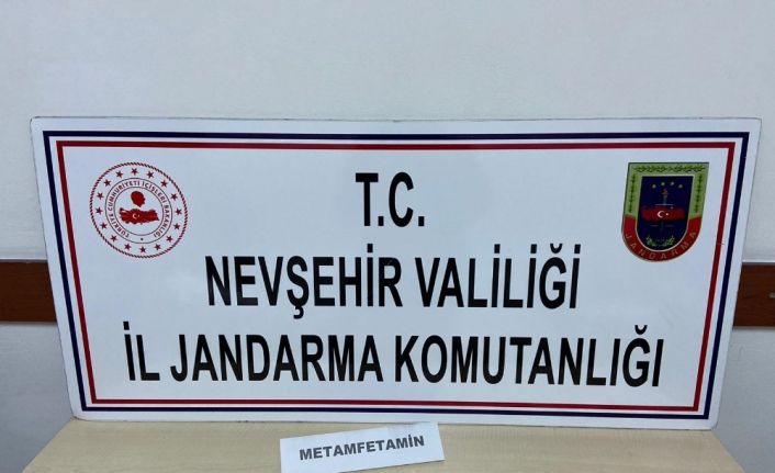 Yabancı uyruklu uyuşturucu taciri tutuklandı