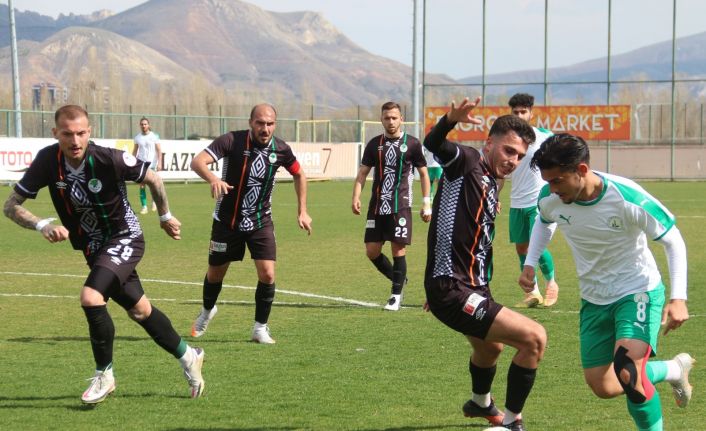 2. Lig: Sivas Belediyespor: 7 - Mamak FK: 1