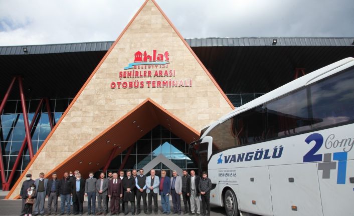 Ahlat’ın yeni otobüs terminali hizmete açıldı