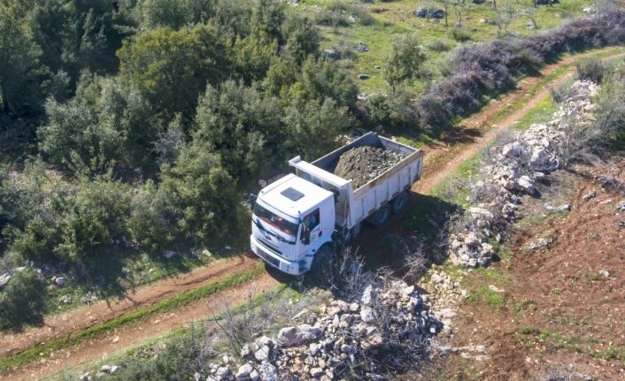 Araban’da yollara bahar bakımı