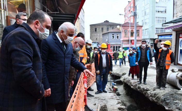 Başkan Zorluoğlu Çarşı mahallesi esnafı ile bir araya geldi