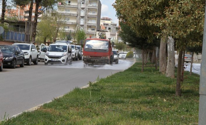 Bismil’de yaz mevsimi öncesi ilaçlama mesaisi başladı