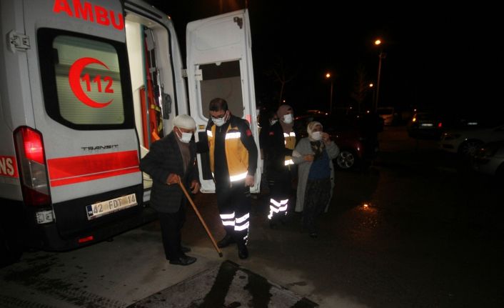 Düdüklü tencere patladı: Yaşlı çift yaralandı