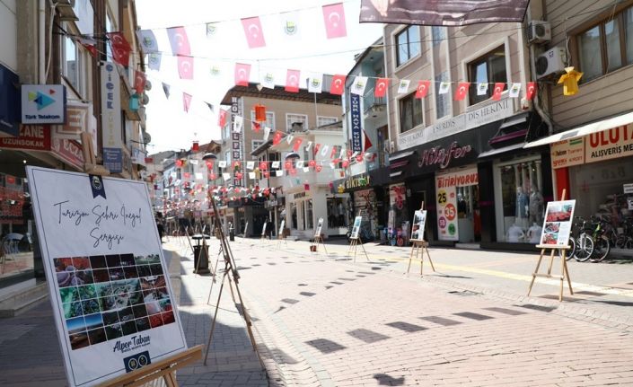 İnegöl’ün turizm değerleri sergiyle izlenime sunuldu