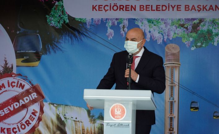 Keçiören Belediye Başkanı Altınok: "İnsanlarımız kardeşlerimize gönüllerini gönderiyor"