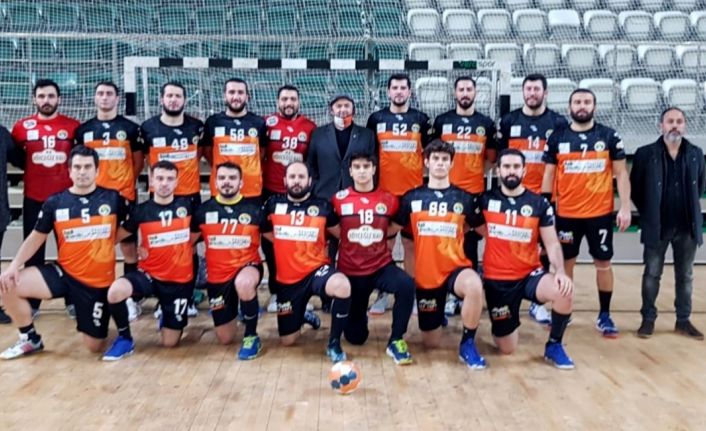 Köyceğiz Belediyespor hentbol takımı oyuncuları maaşlarını alamadıkları iddiasında bulundu