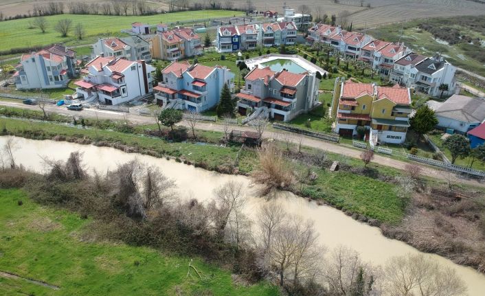 Sinop’ta yağmur karları eritti, taşkın riski yaşandı