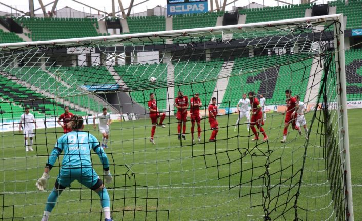 2. Lig: Sakaryaspor: 4 - Etimesgut Belediyespor: 2