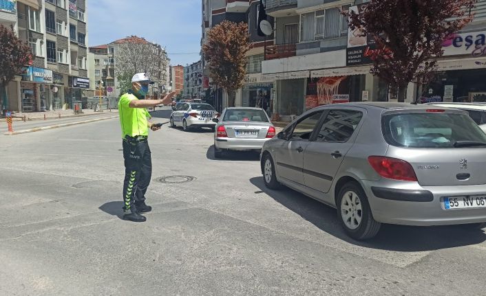 Bafra’da şehir merkezinde denetimler sıklaştı